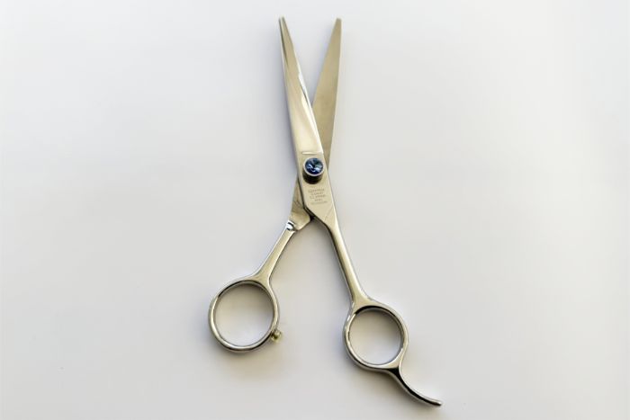 Curved 7.5 inch Blue Gemstone Tension - Image 2